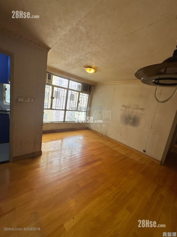 Mei Foo Sun Chuen Sell 2 Bedrooms , 1 Bathroom 520 ft² ( 48.3 m² )