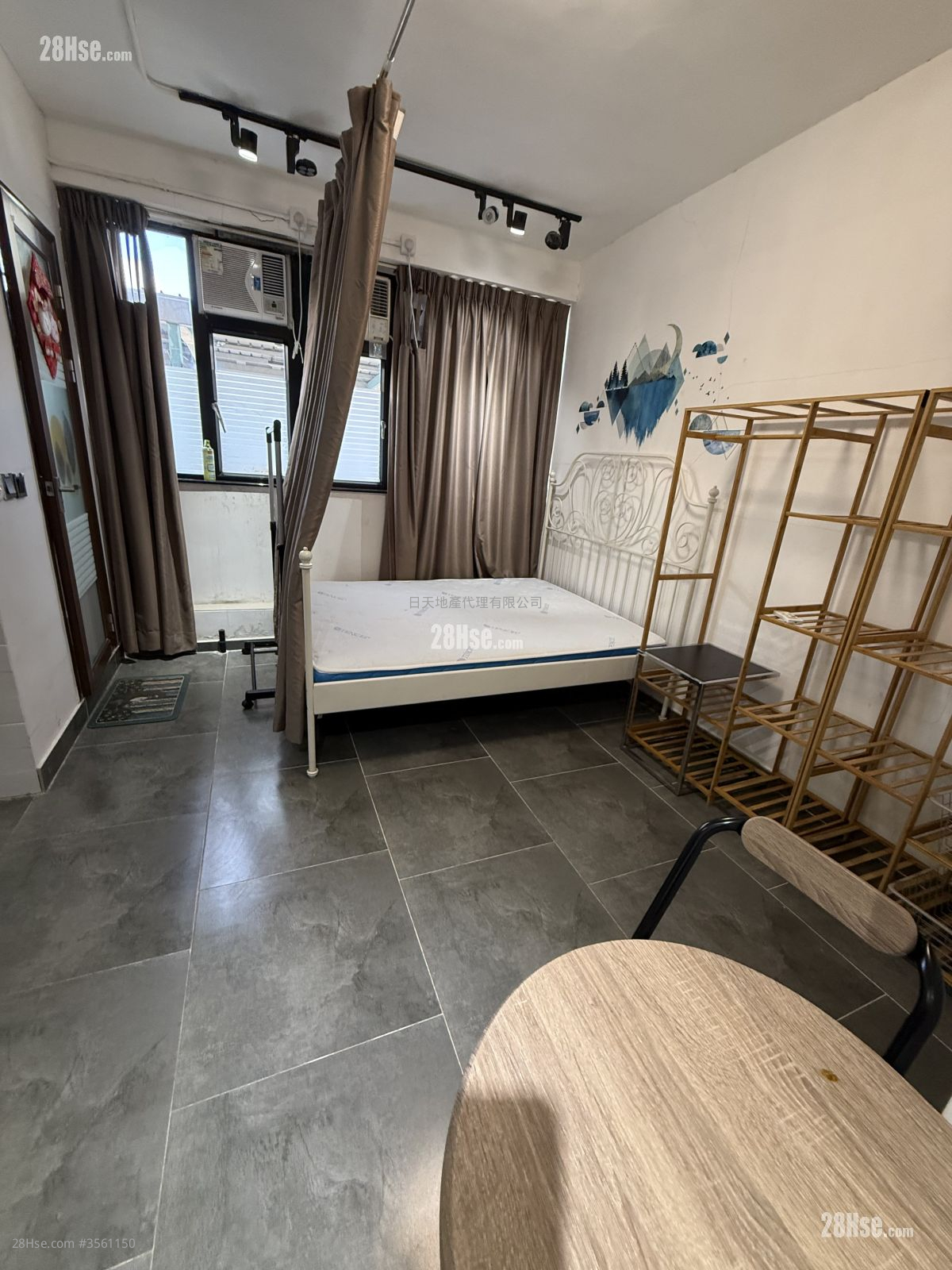 Kwok Chai Building Rental 1 Bedroom , 1 Bathroom 260 ft² ( 24.2 m² )