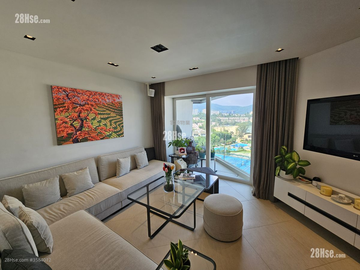 Discovery Bay Rental 2 Bedrooms , 2 Bathrooms 776 ft² ( 72.1 m² )