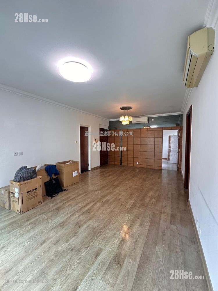 Imperial Court Sell 3 Bedrooms , 3 Bathrooms 1,002 ft² ( 93.1 m² )