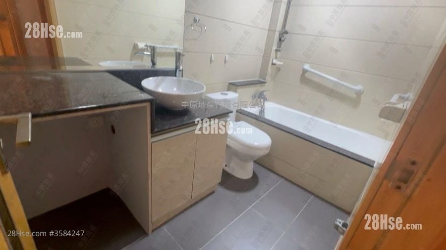 Mei Foo Sun Chuen Sell 3 Bedrooms , 2 Bathrooms 554 ft² ( 51.5 m² )
