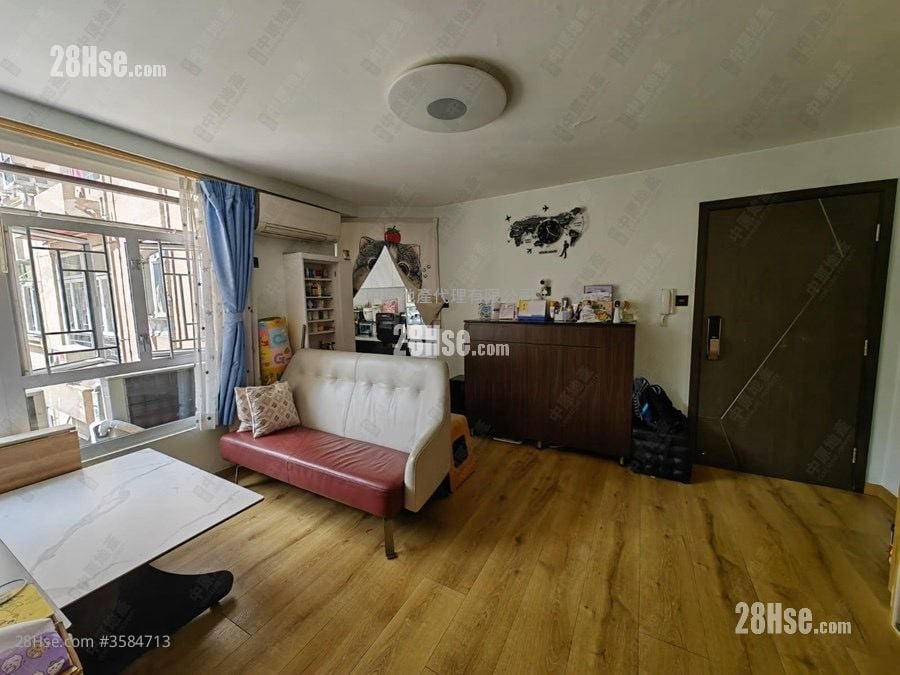 Mei Foo Sun Chuen Sell 3 Bedrooms , 2 Bathrooms 611 ft² ( 56.8 m² )