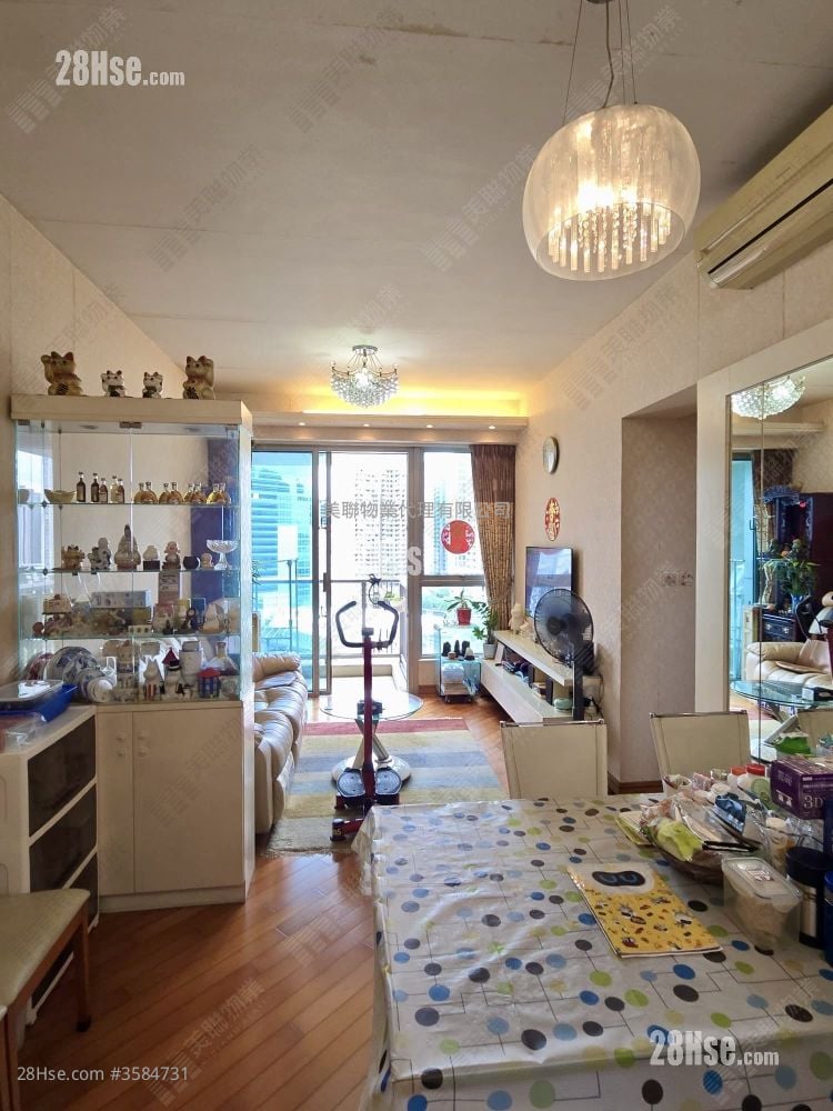 Vision City Sell 4 Bedrooms 742 ft² ( 68.9 m² )
