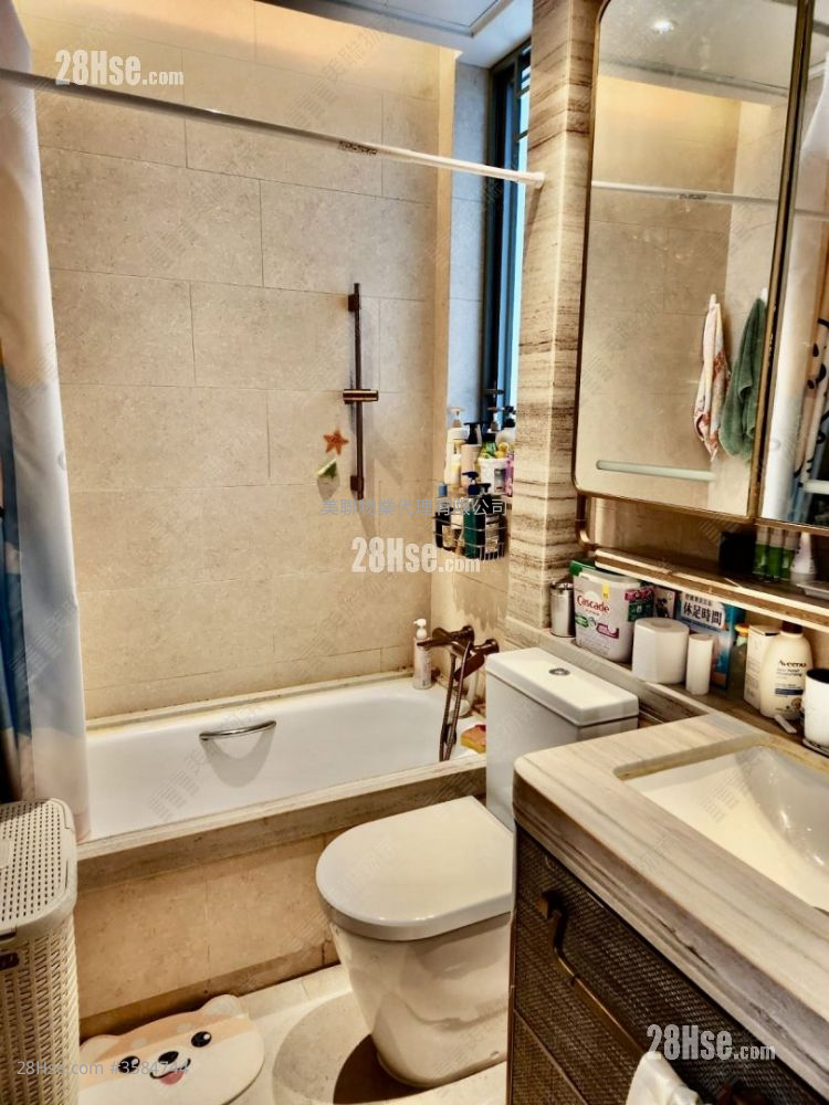 Silversands Sell 2 Bedrooms , 1 Bathroom 455 ft² ( 42.3 m² )