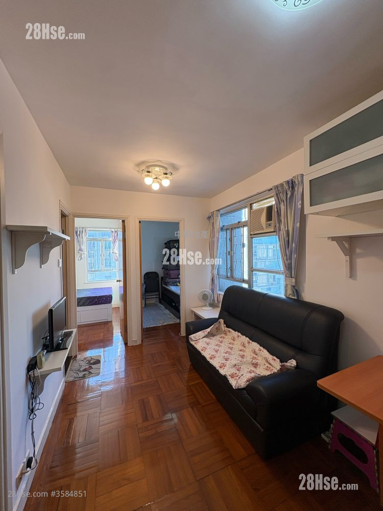 City One Shatin Sell 2 Bedrooms , 1 Bathroom 327 ft² ( 30.4 m² )