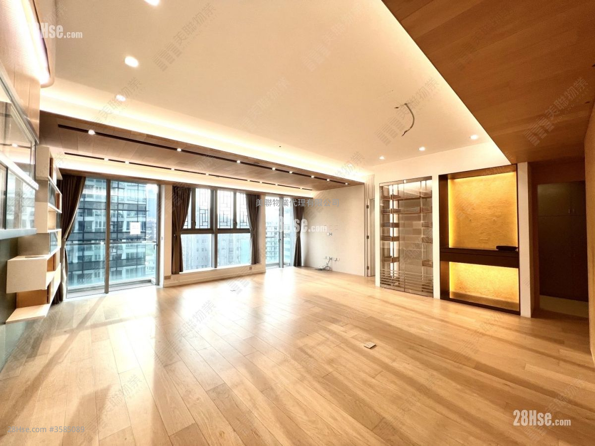 8 Lasalle Rental 5+ Bedrooms , 3 Bathrooms 1,850 ft² ( 171.9 m² )
