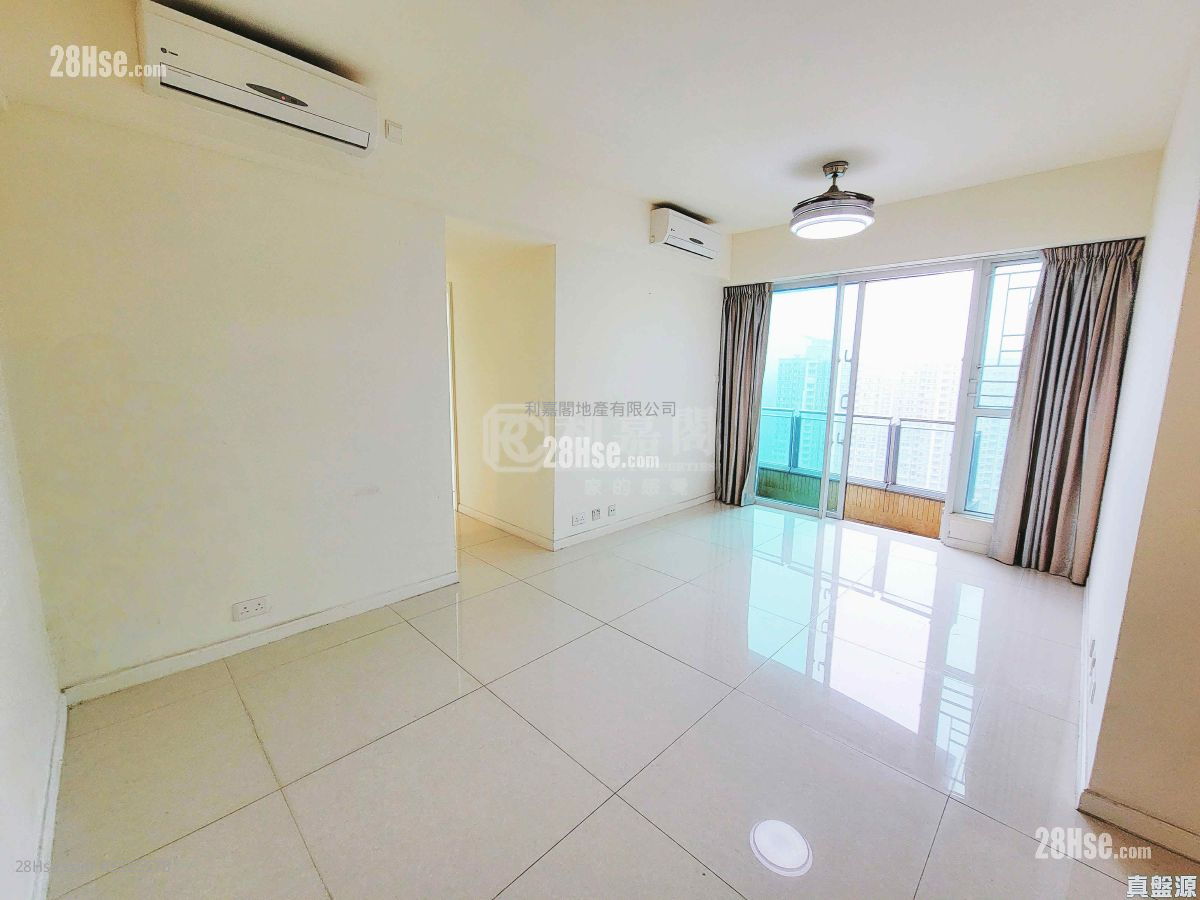 Le Prestige Sell 3 Bedrooms , 2 Bathrooms 728 ft² ( 67.6 m² )