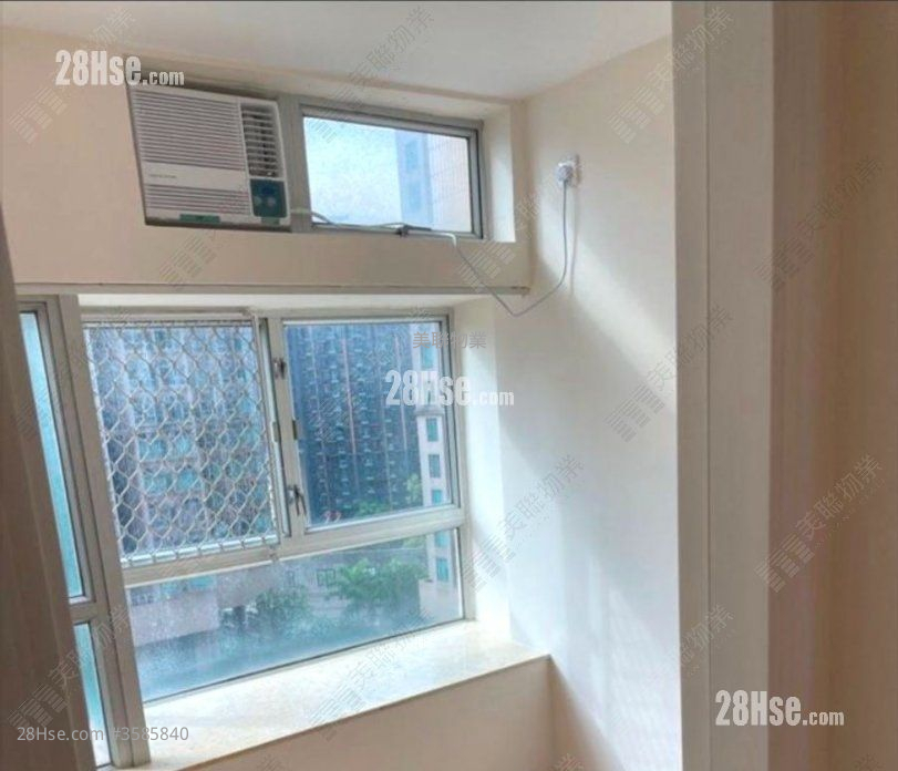 Belair Monte Sell 2 Bedrooms , 1 Bathroom 427 ft² ( 39.7 m² )