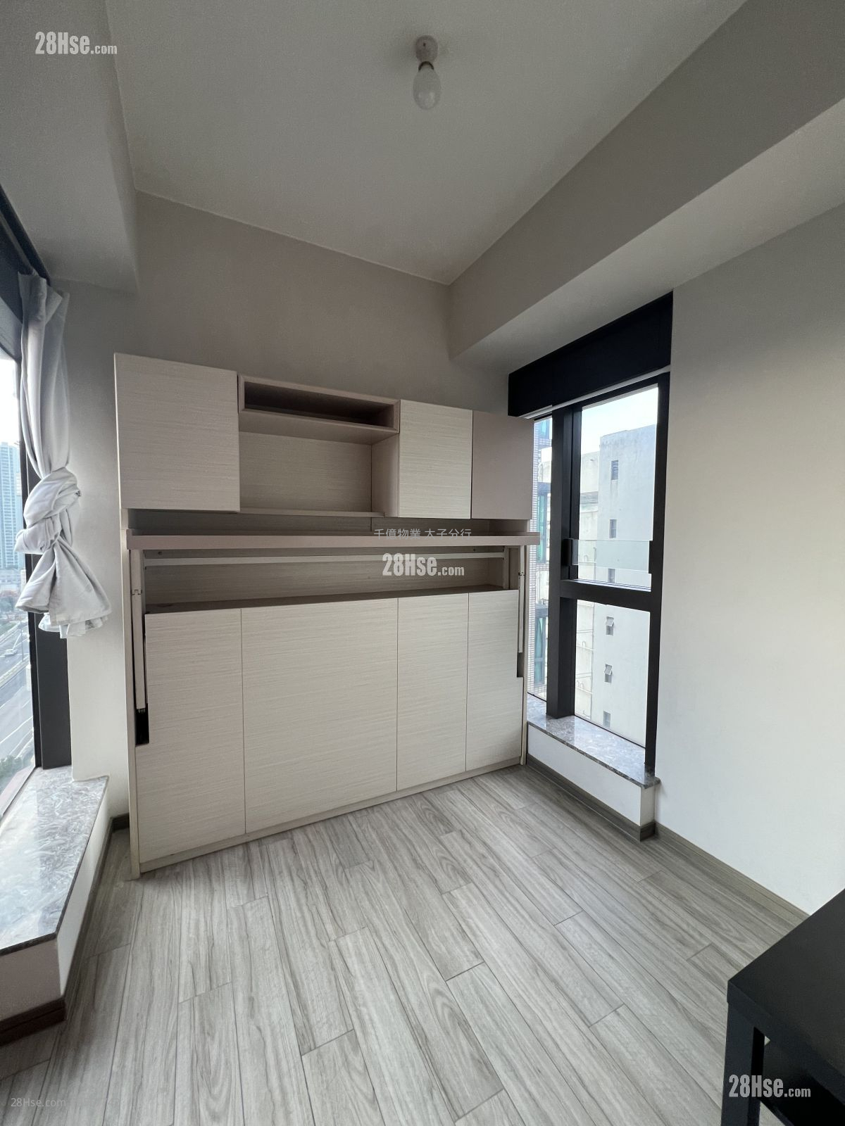 Harbour Park Rental Studio , 1 Bathroom 205 ft² ( 19.0 m² )