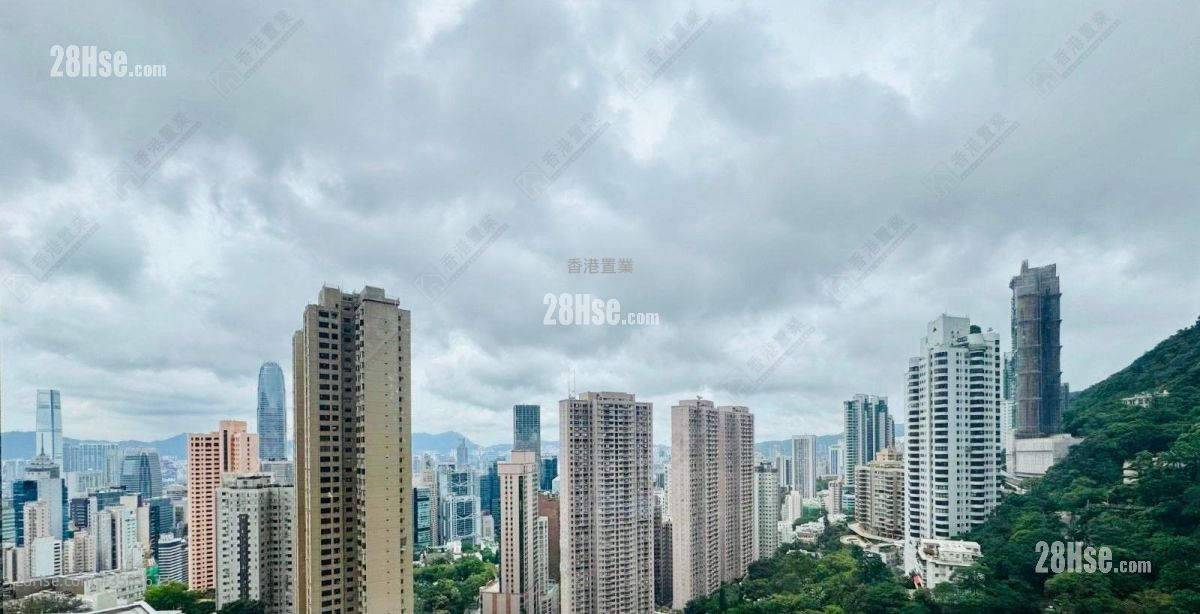 嘉富丽苑 售盘 4 房 , 4 浴室 2,348 平方尺 ( 218.1 平方米 )