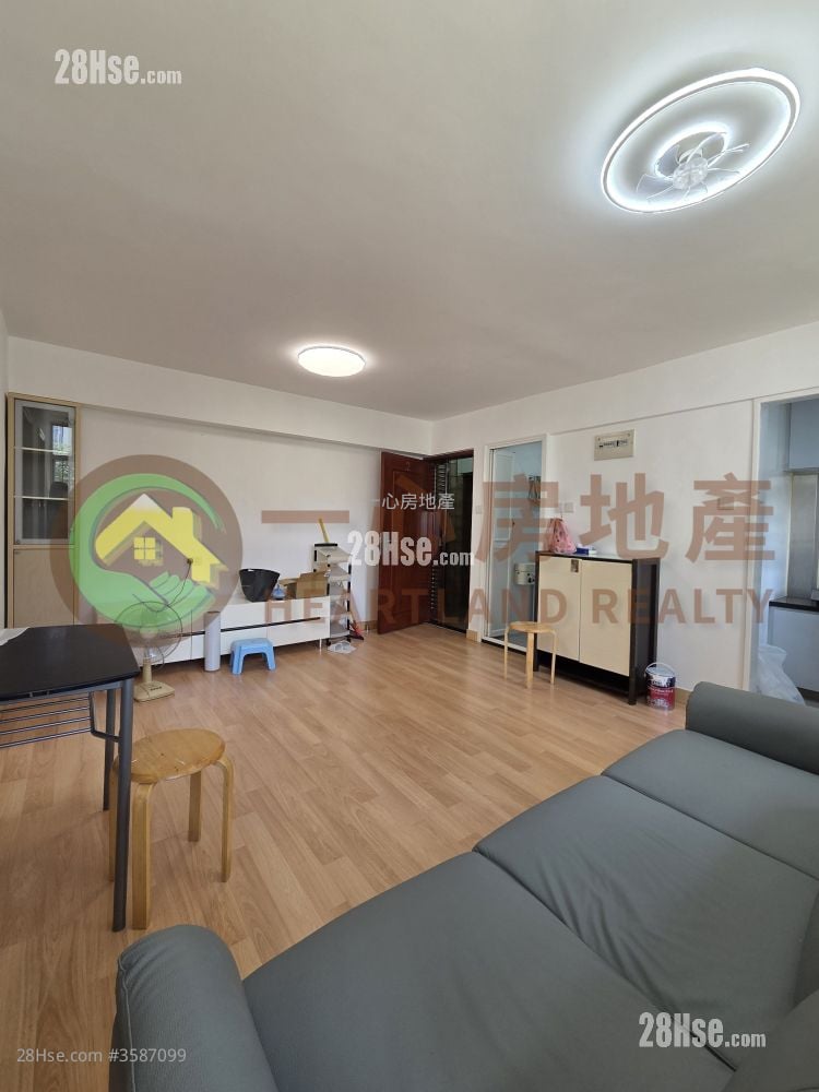 Siu Hei Court Rental 2 Bedrooms , 1 Bathroom 415 ft² ( 38.6 m² )