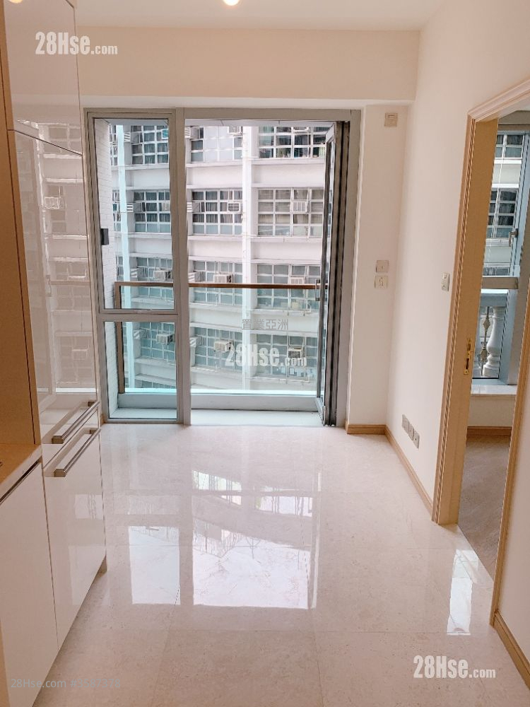 63 Pokfulam Rental 1 Bedroom , 1 Bathroom 305 ft² ( 28.3 m² )