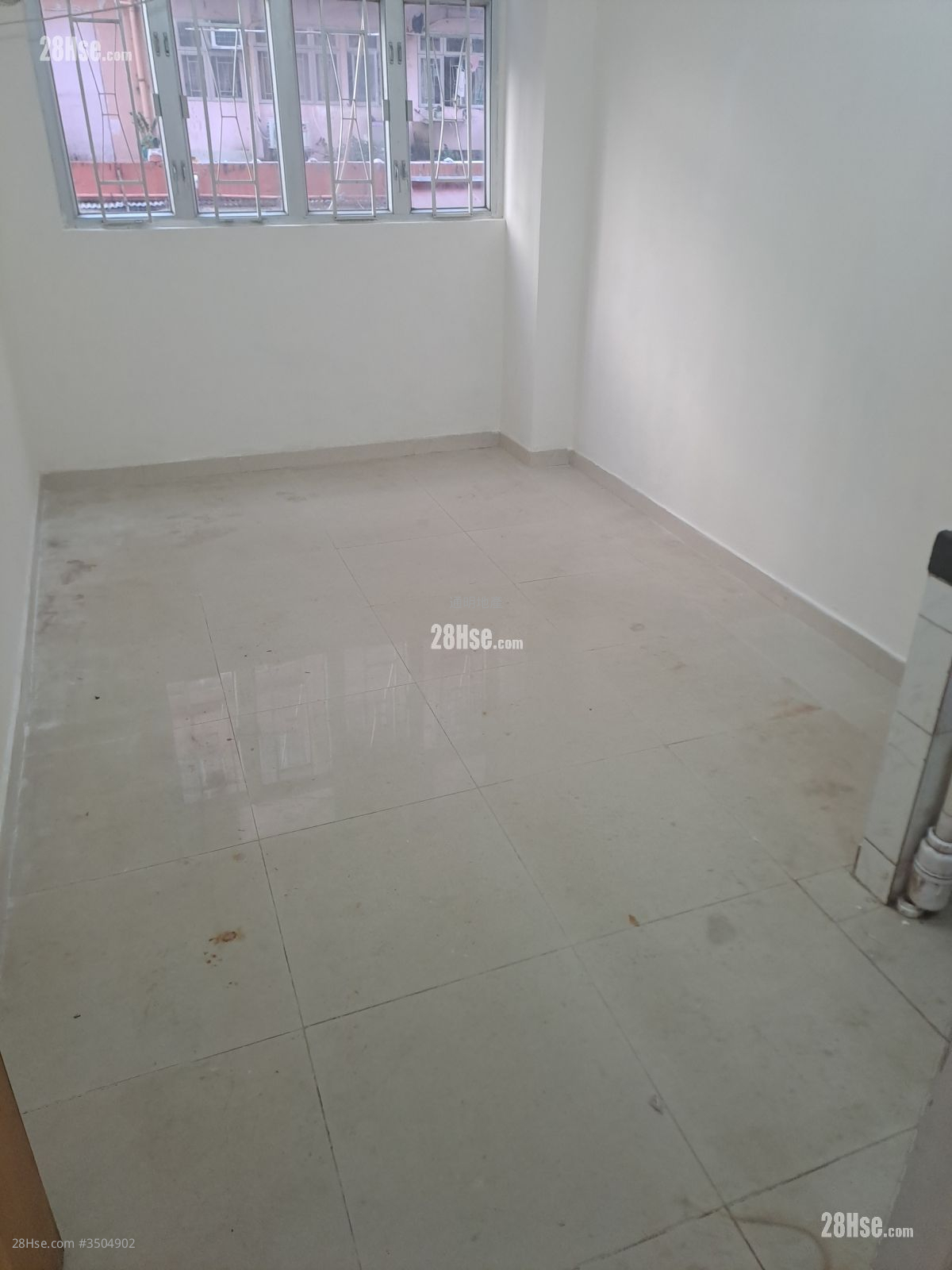 Wang Yip Building Rental Studio , 1 Bathroom 150 ft² ( 13.9 m² )