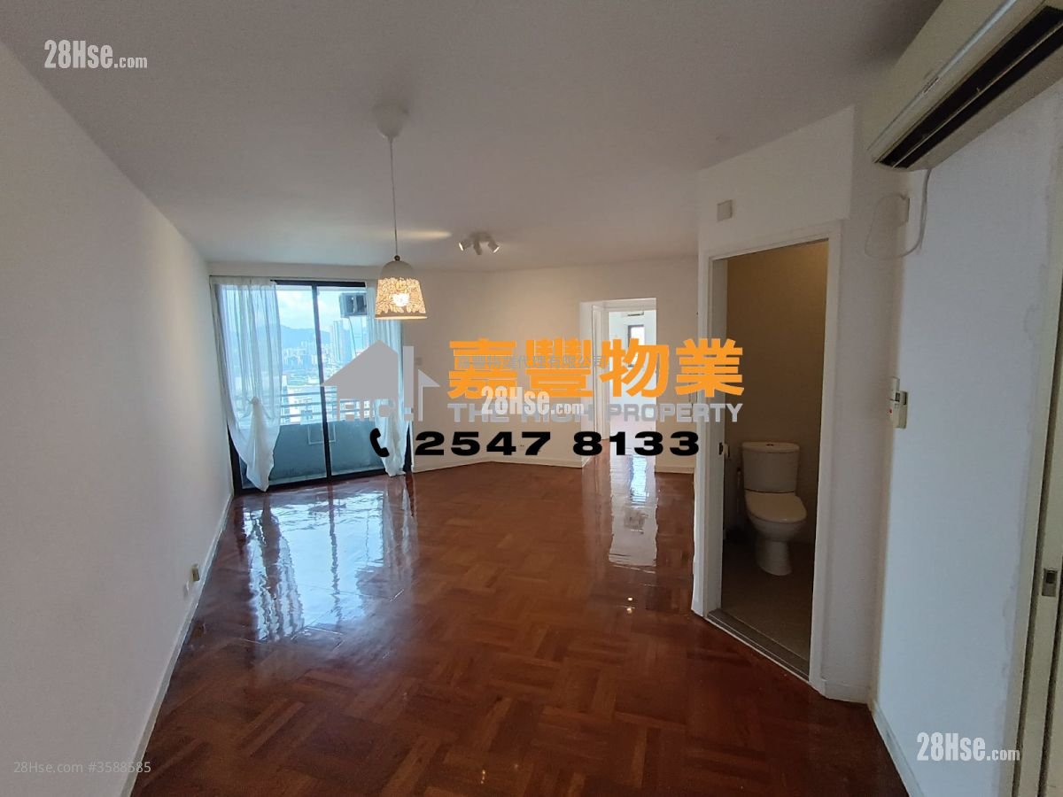Euston Court Rental 3 Bedrooms , 2 Bathrooms 786 ft² ( 73.0 m² )