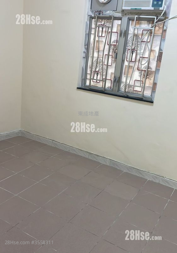 Chung Nam Mansion Sell 2 Bedrooms , 1 Bathroom 329 ft² ( 30.6 m² )