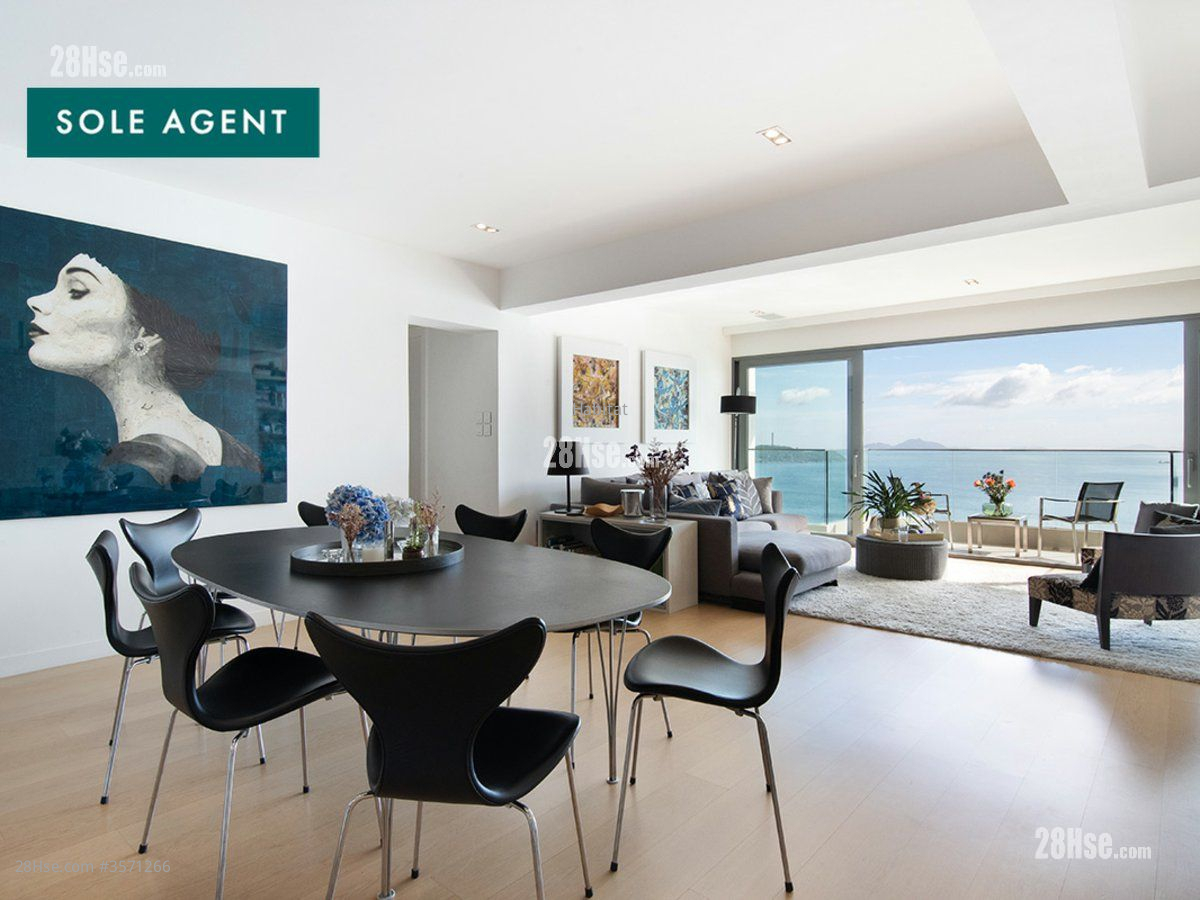 Cape Mansions Sell 3 Bedrooms , 2 Bathrooms 1,707 ft² ( 158.6 m² )