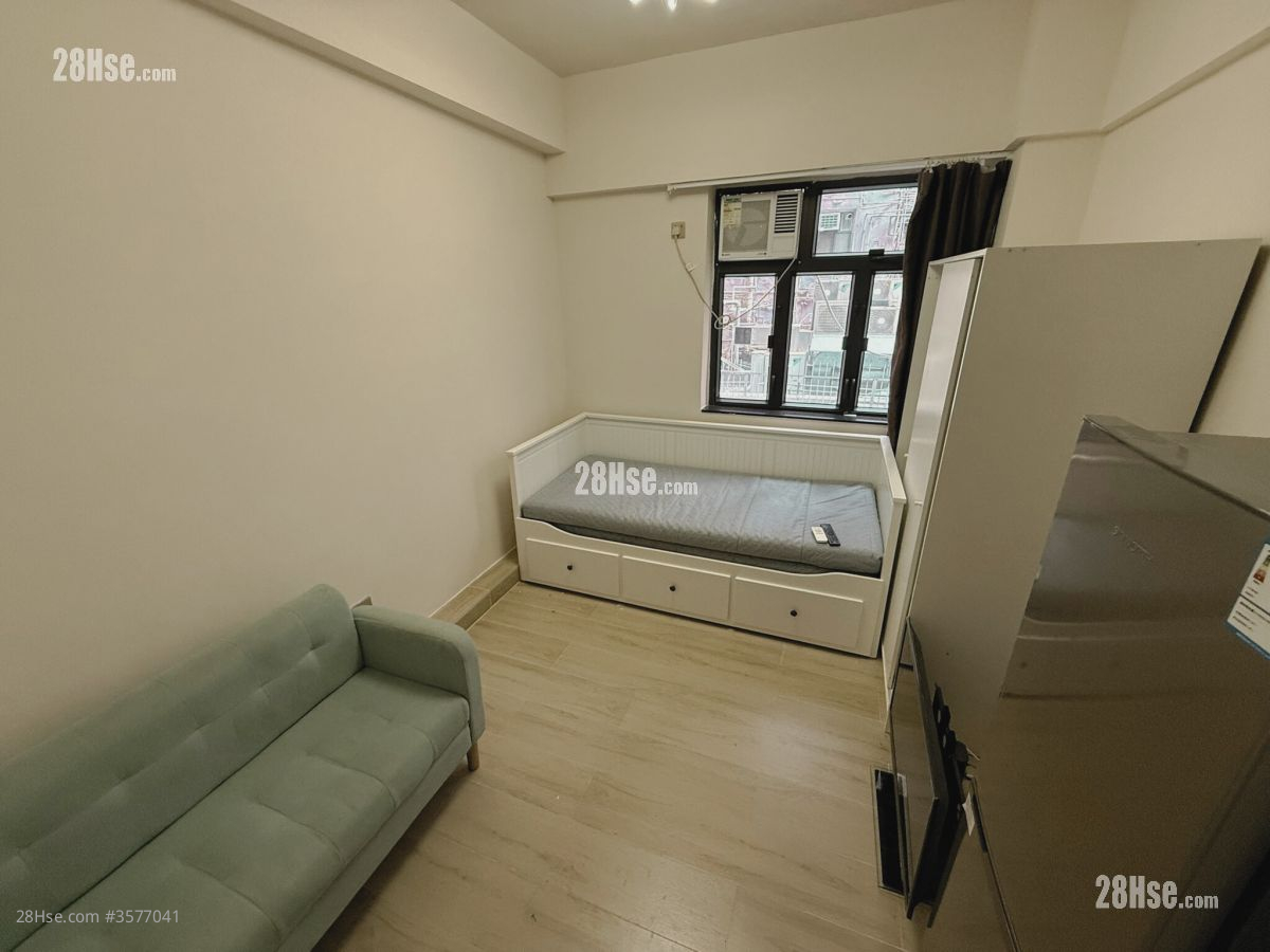 Tai On Building Rental Studio , 1 Bathroom 180 ft² ( 16.7 m² )
