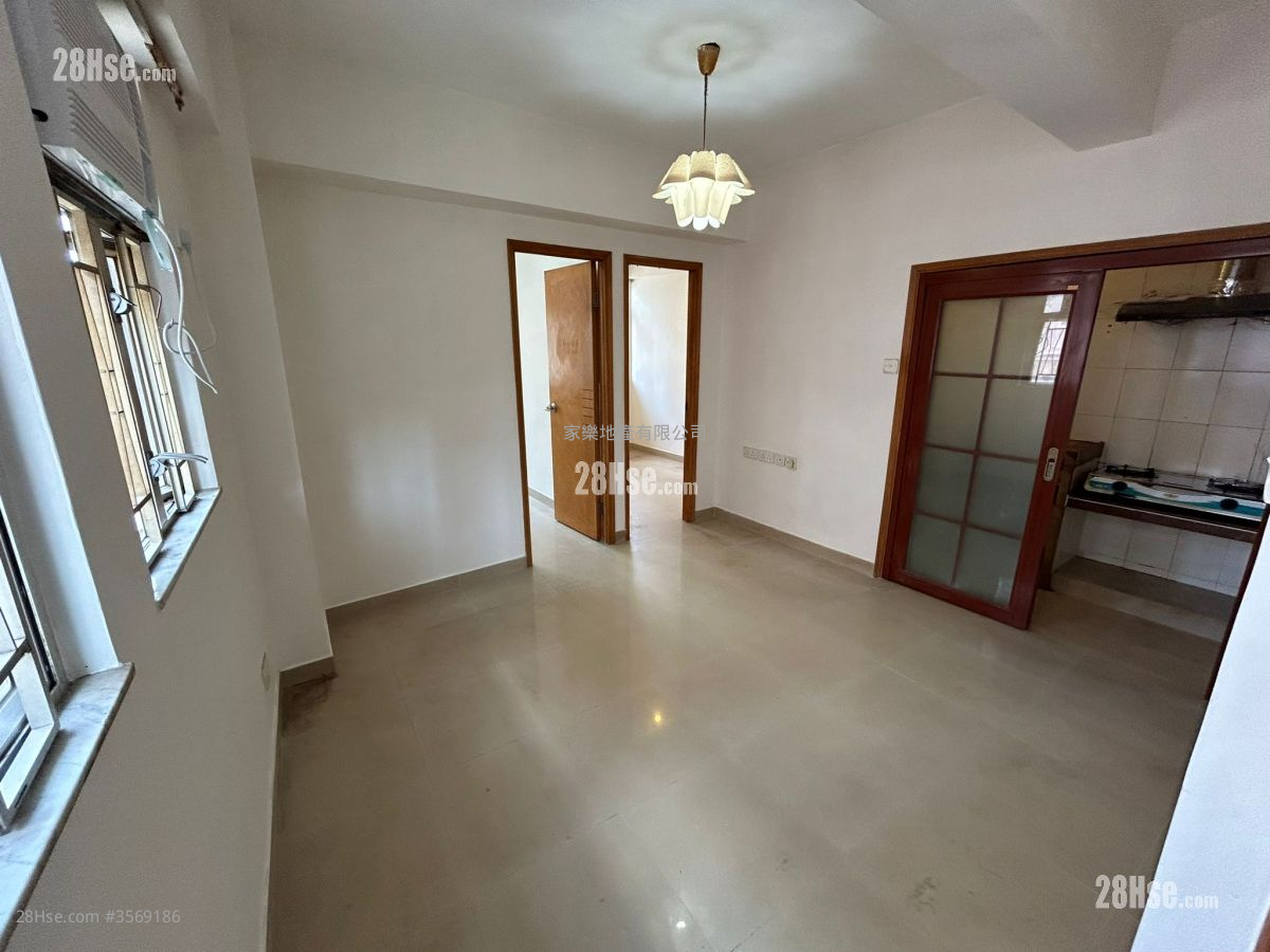 170 Shau Kei Wan Road Rental 2 Bedrooms , 1 Bathroom 456 ft² ( 42.4 m² )