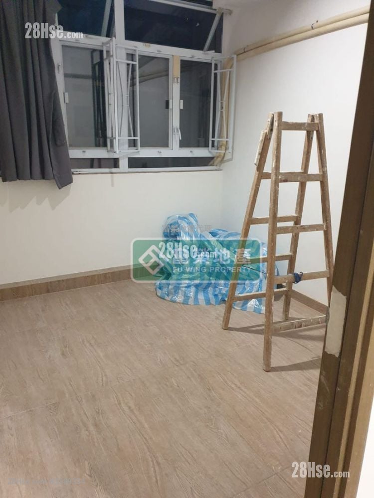 Kingland Apartments Rental 5+ Bedrooms , 3 Bathrooms 916 ft² ( 85.1 m² )