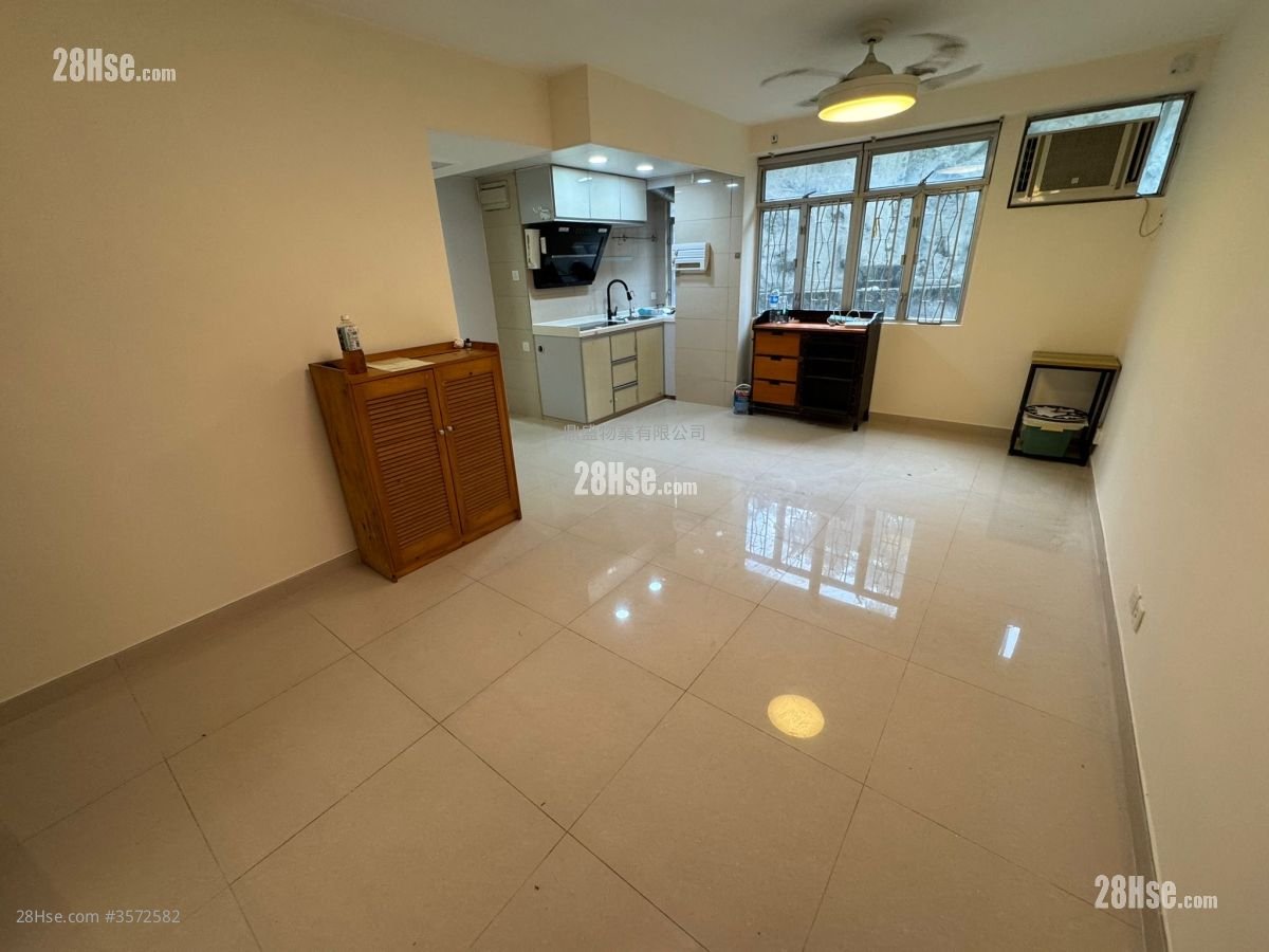 Greenwood Terrace Rental 2 Bedrooms , 1 Bathroom 536 ft² ( 49.8 m² )