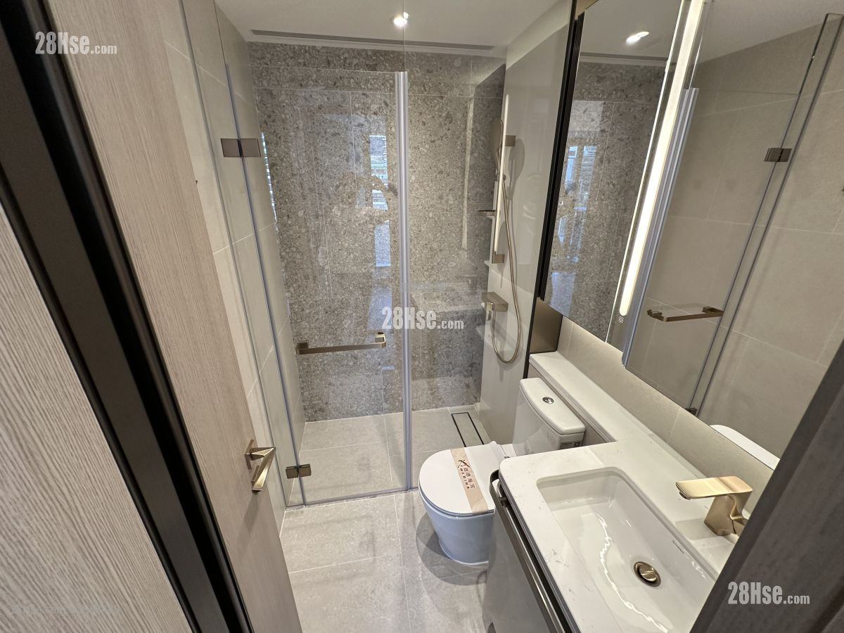 Kt Marina Rental 3 Bedrooms , 2 Bathrooms 553 ft² ( 51.4 m² )