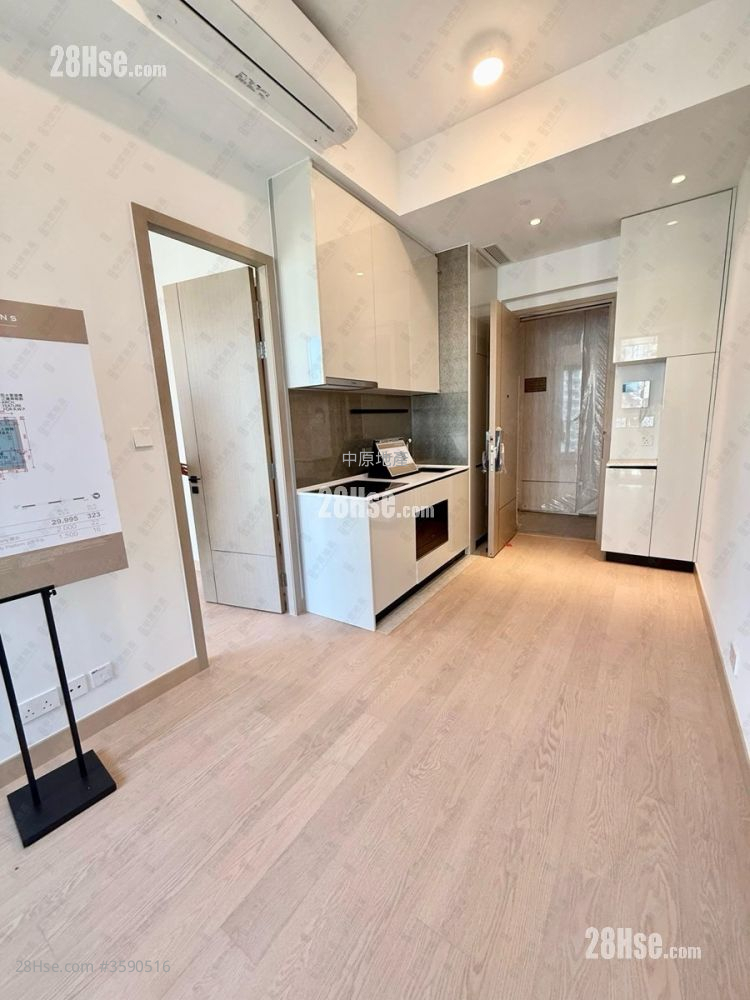 Seasons Place Sell 1 Bedroom , 1 Bathroom 322 ft² ( 29.9 m² )
