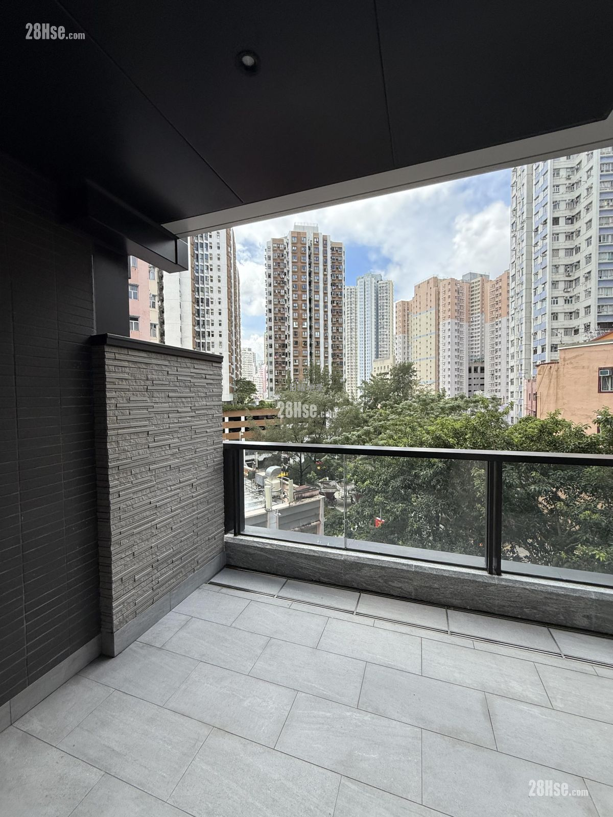 Oria Sell 1 Bedroom , 1 Bathroom 301 ft² ( 28.0 m² )