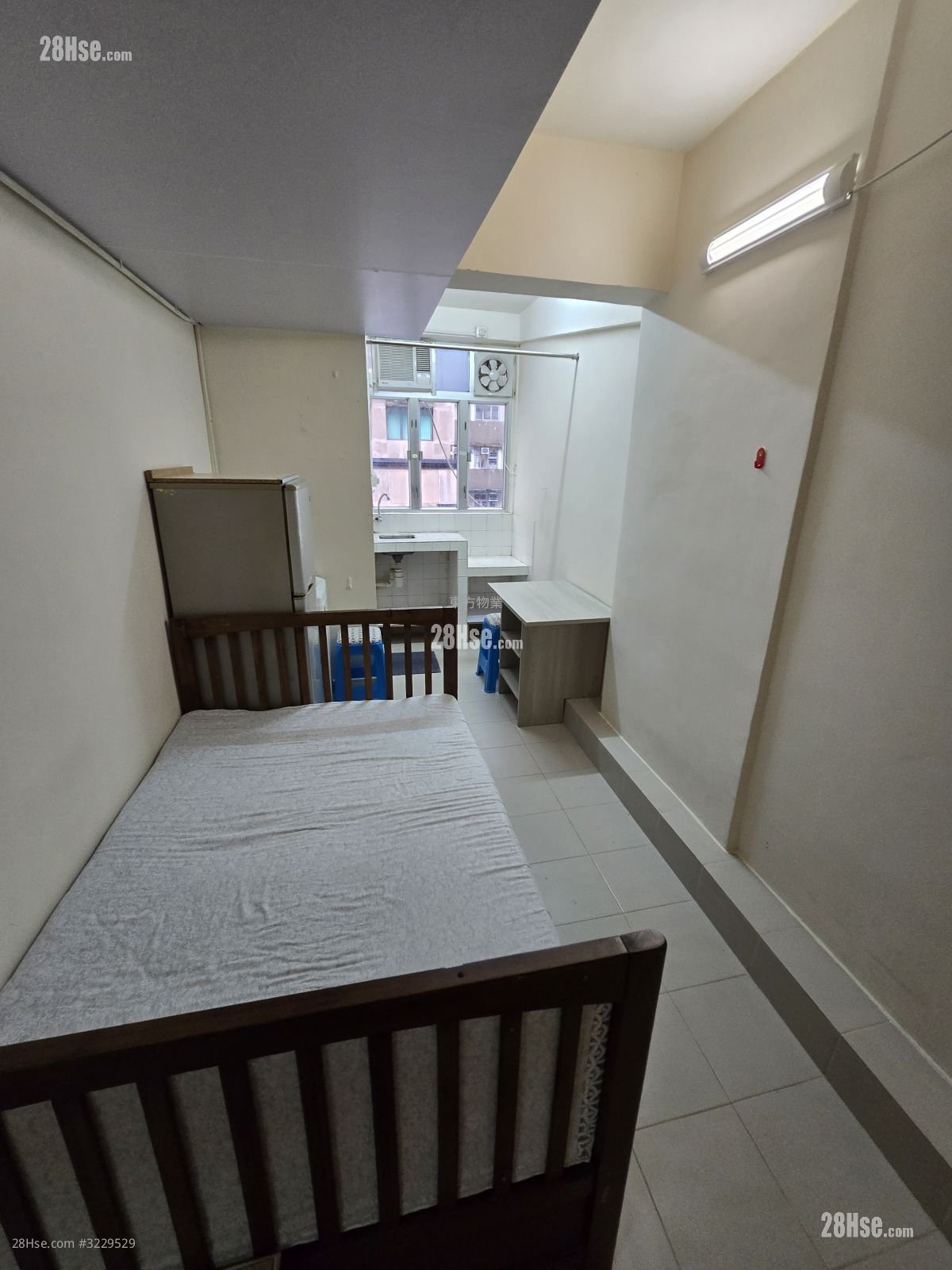 Tai Ｈing Building Rental Studio , 1 Bathroom 108 ft² ( 10.0 m² )