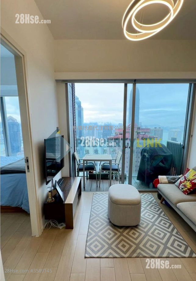 Soho 38 Rental 2 Bedrooms , 1 Bathroom 501 ft² ( 46.5 m² )