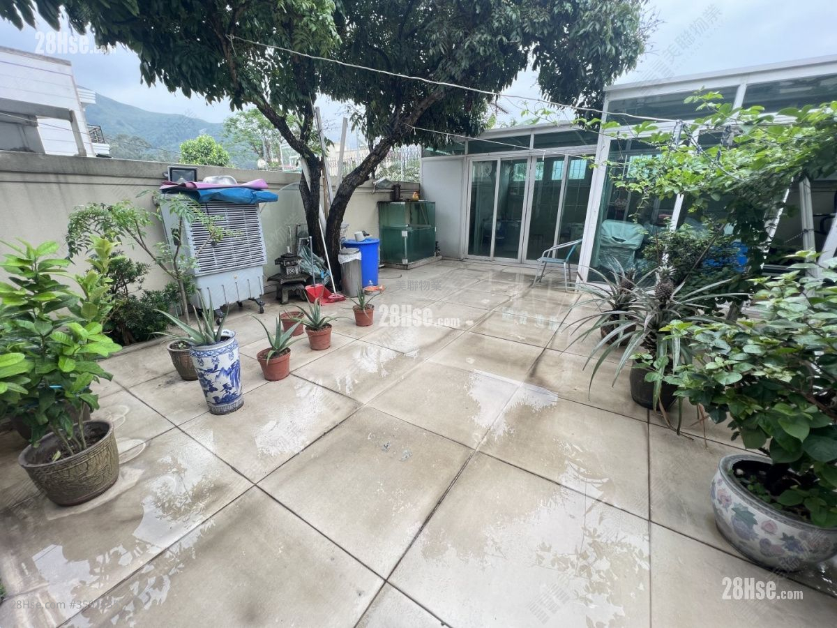 Greenery Gardens Sell 4 Bedrooms 1,659 ft² ( 154.1 m² )