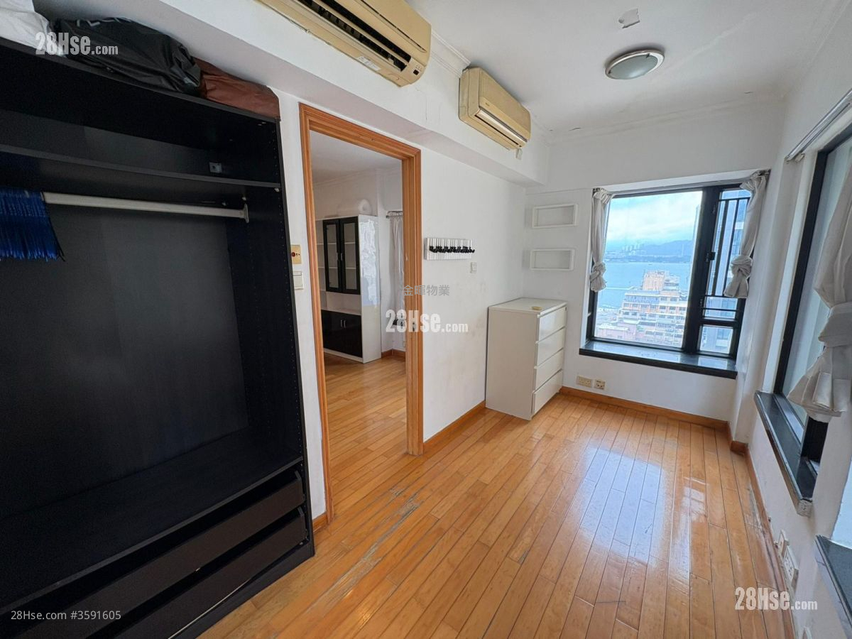 Imperial Terrace Rental 1 Bedroom , 1 Bathroom 292 ft² ( 27.1 m² )