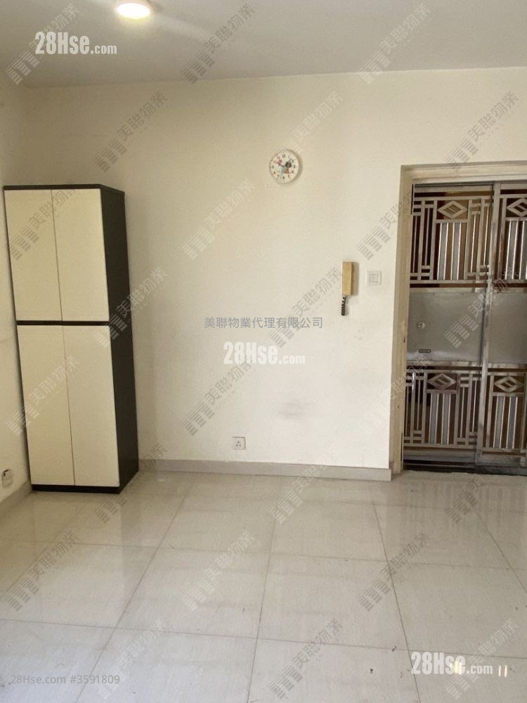 Fanling Town Center Sell 2 Bedrooms 399 ft² ( 37.1 m² )