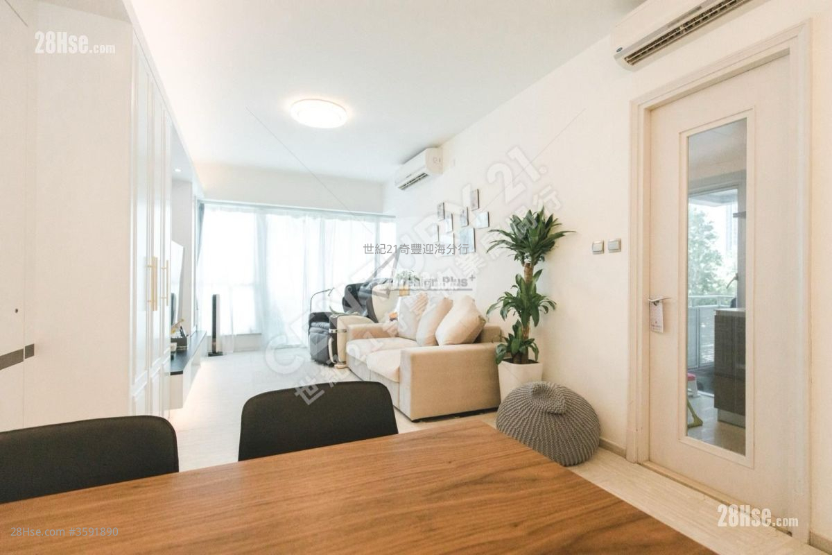 Oceanaire Sell 3 Bedrooms , 2 Bathrooms 763 ft² ( 70.9 m² )