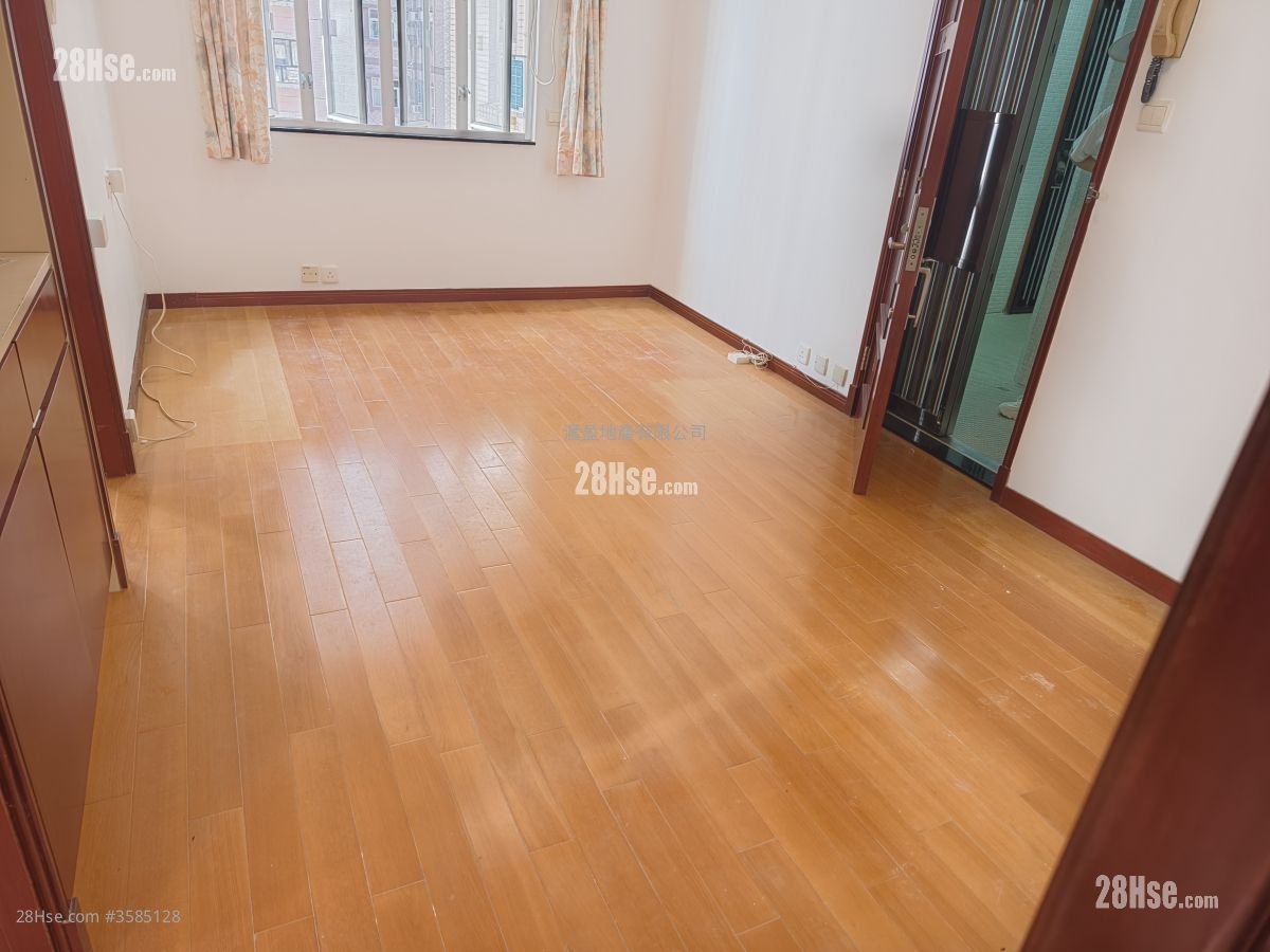 Gala Garden Rental 2 Bedrooms , 1 Bathroom