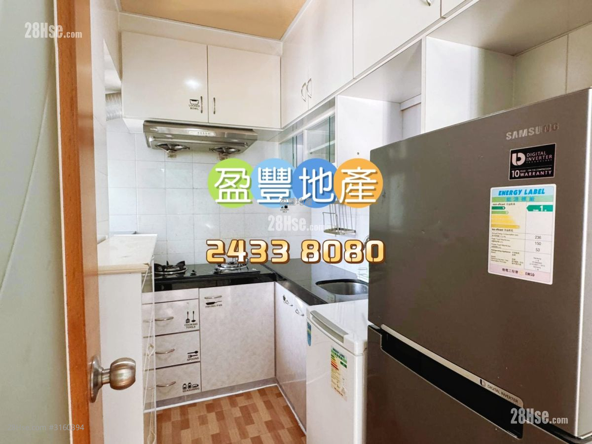 Miami Beach Towers Rental 2 Bedrooms , 1 Bathroom 398 ft² ( 37.0 m² )