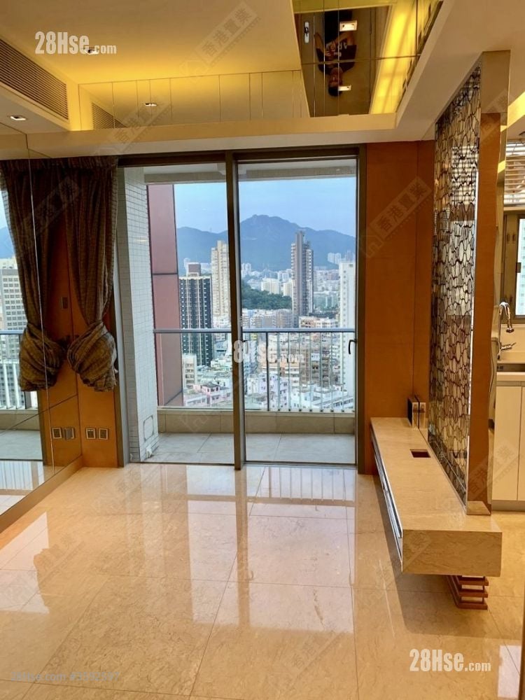 Bedford 28 Sell 2 Bedrooms , 1 Bathroom 421 ft² ( 39.1 m² )