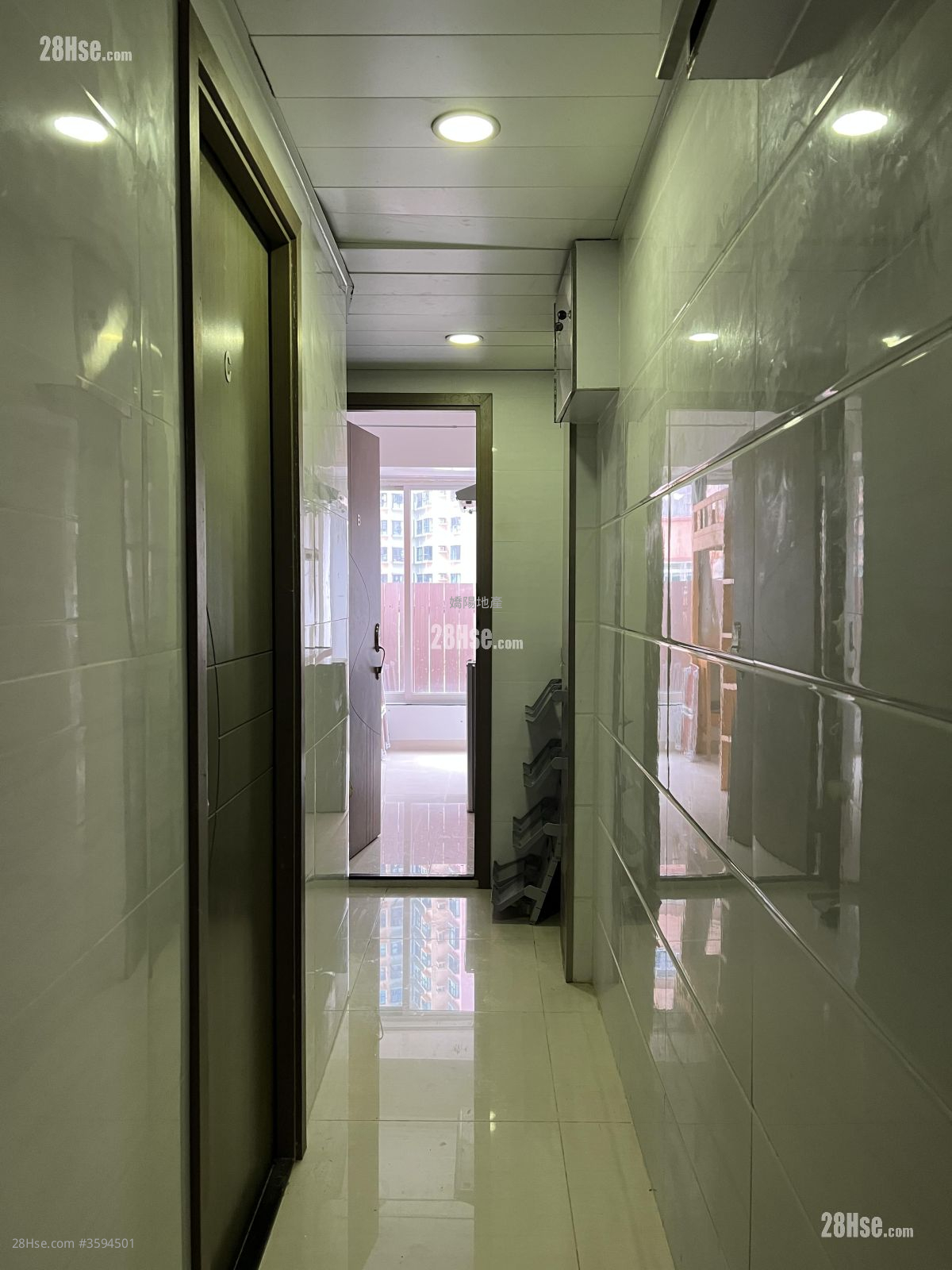 On Keung Building Rental Studio , 1 Bathroom 120 ft² ( 11.1 m² )