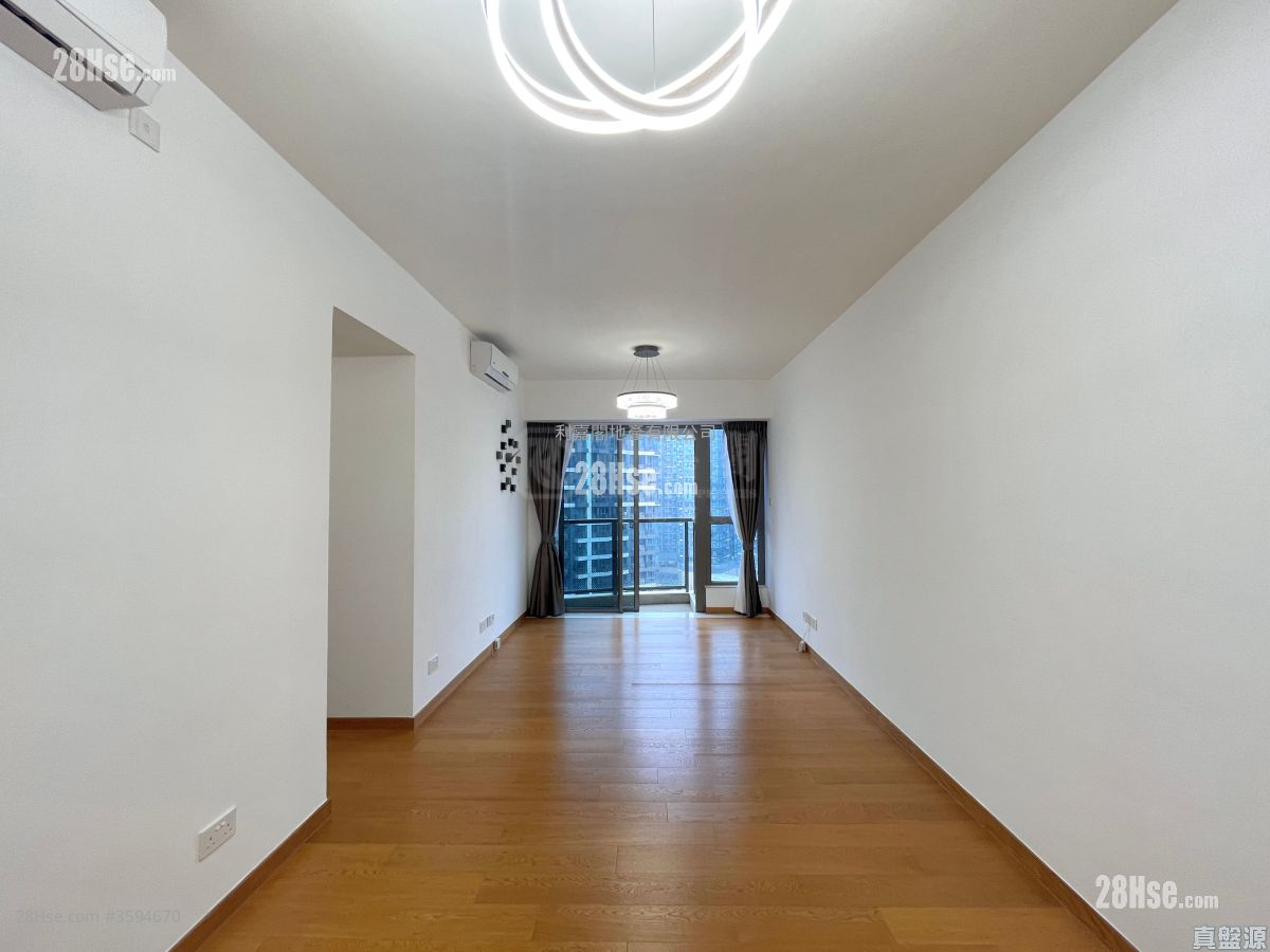 The Papillons Rental 3 Bedrooms , 2 Bathrooms 861 ft² ( 80.0 m² )