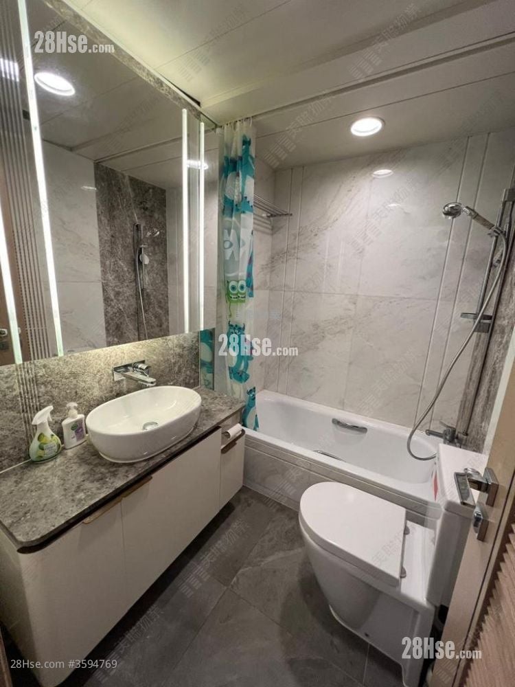 Seaside Sonata Sell 2 Bedrooms , 1 Bathroom 505 ft² ( 46.9 m² )