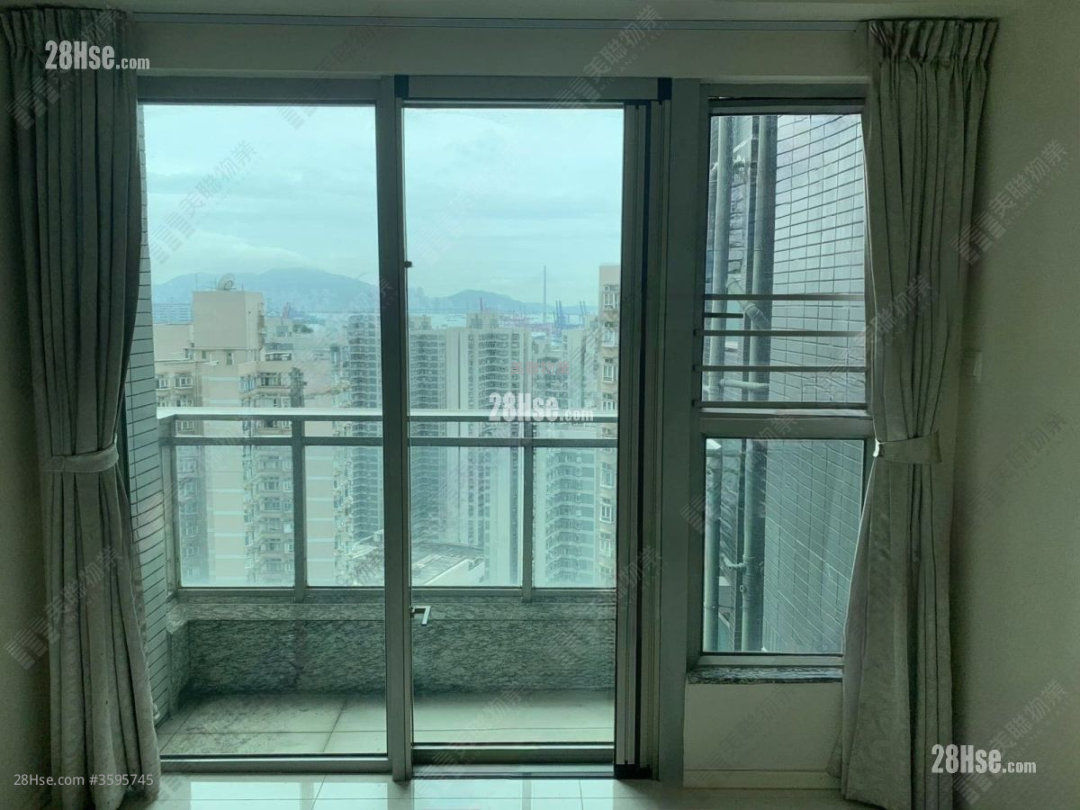 City Point Rental 2 Bedrooms , 1 Bathroom 487 ft² ( 45.2 m² )