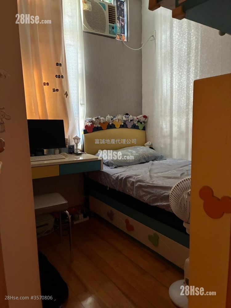 慈爱苑 售盘 3 房 , 2 浴室 650 平方尺 ( 60.4 平方米 ) 慈爱苑 售盘 3 房 , 2 浴室 650 平方尺 ( 60.4 平方米 )