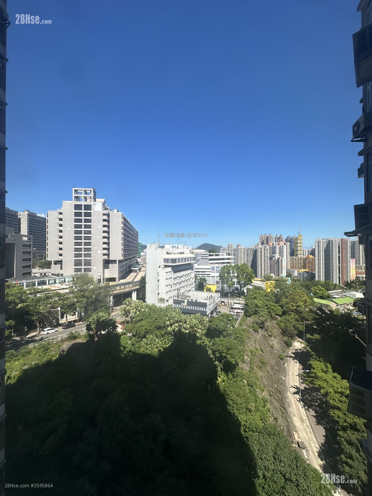 Neptune Terrace Sell 3 Bedrooms , 2 Bathrooms 862 ft² ( 80.1 m² )