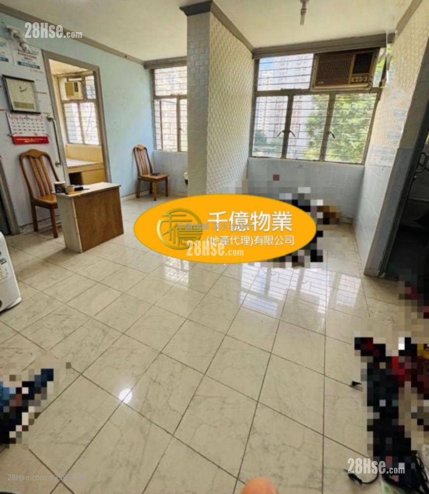 Lei Cheng Uk Estate Sell 3 Bedrooms , 1 Bathroom 494 ft² ( 45.9 m² )