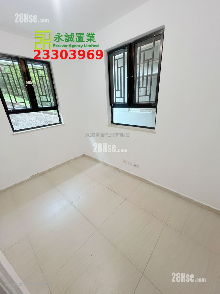 Village Rental 2 Bedrooms , 1 Bathroom Village Rental 2 Bedrooms , 1 Bathroom