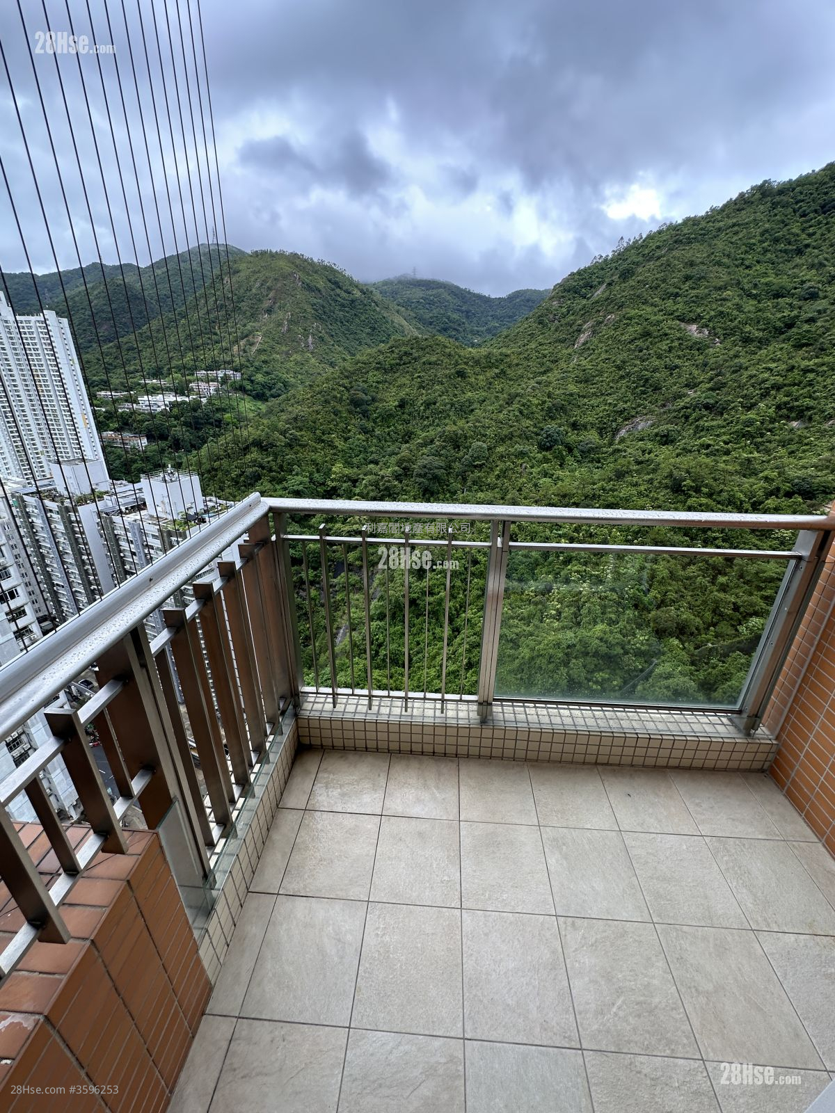 The Grandville Rental 2 Bedrooms , 1 Bathroom 586 ft² ( 54.4 m² )