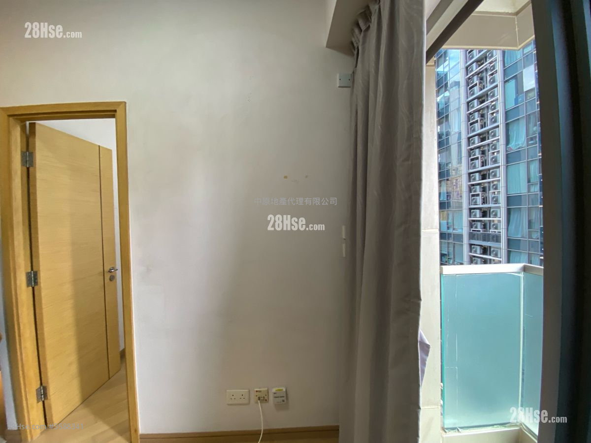 Upper West Rental 1 Bedroom 263 ft² ( 24.4 m² )