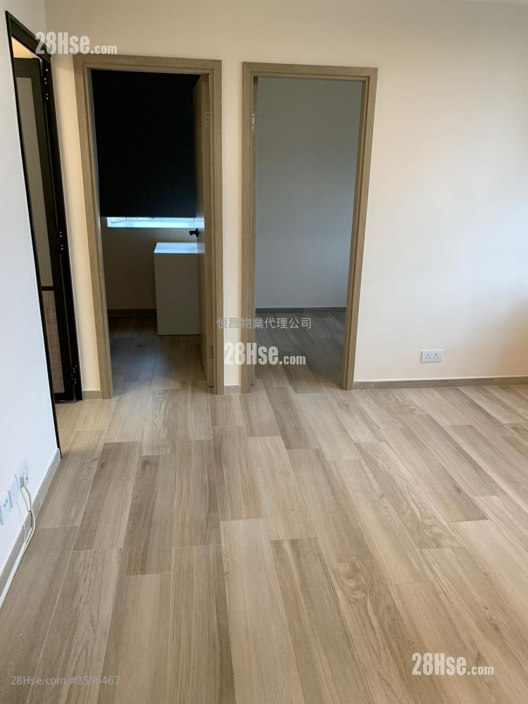 Tin Ma Court Rental 2 Bedrooms 415 ft² ( 38.6 m² )