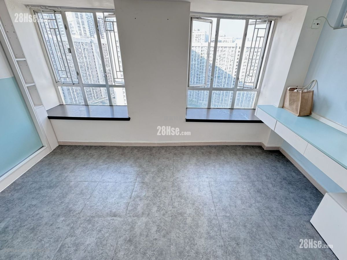 Fu Loy Garden Sell 283 ft² ( 26.3 m² )