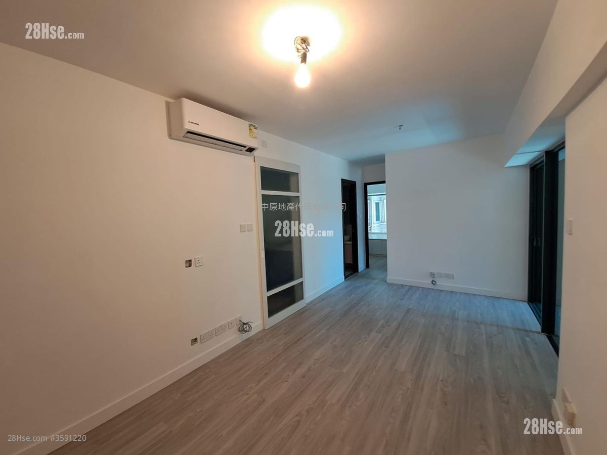 Grand Promenade Rental 2 Bedrooms , 1 Bathroom 490 ft² ( 45.5 m² )