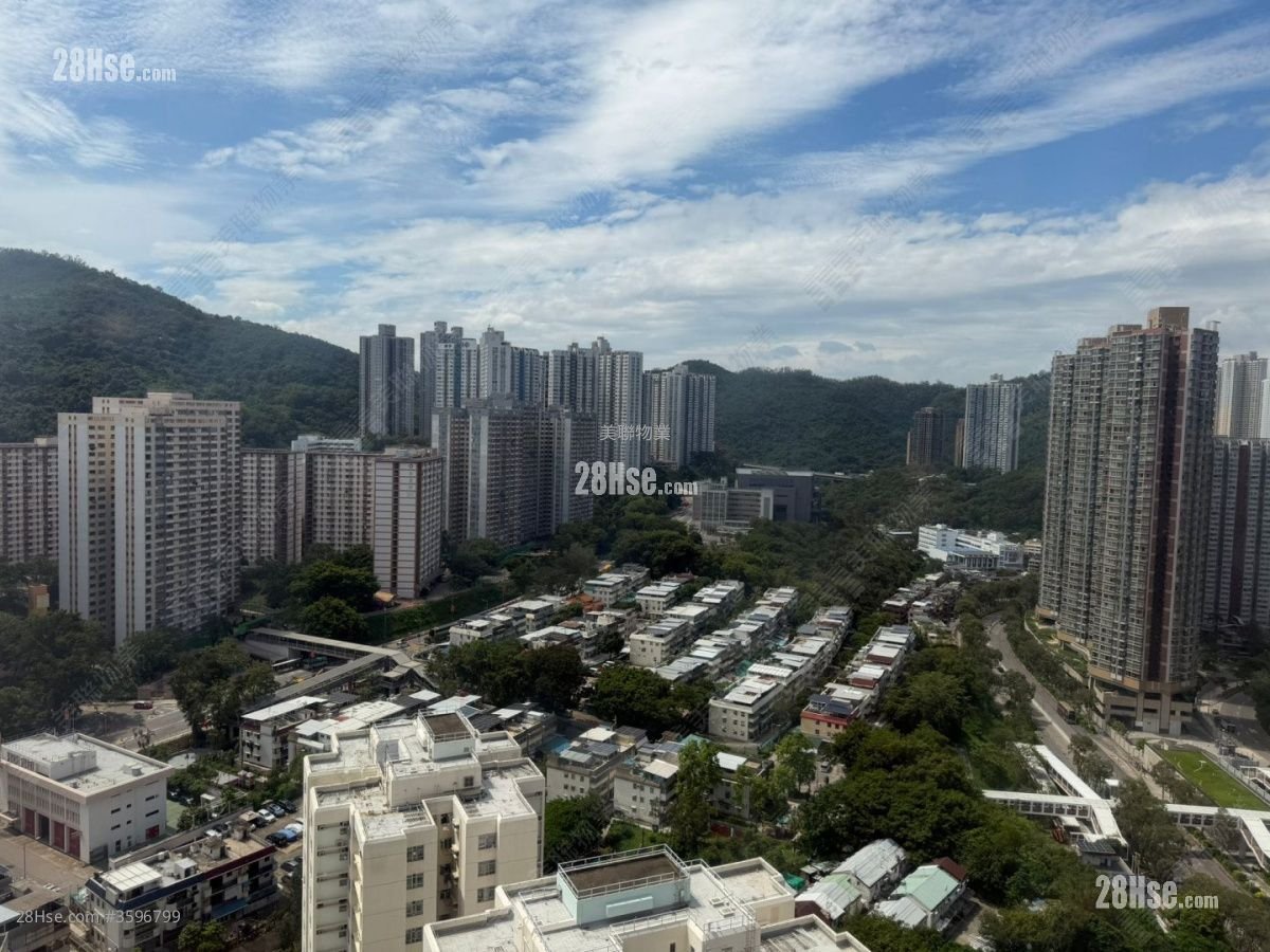 Greenfield Garden Sell 2 Bedrooms , 1 Bathroom 443 ft² ( 41.2 m² )